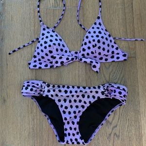 Victoria’s Secret bikini